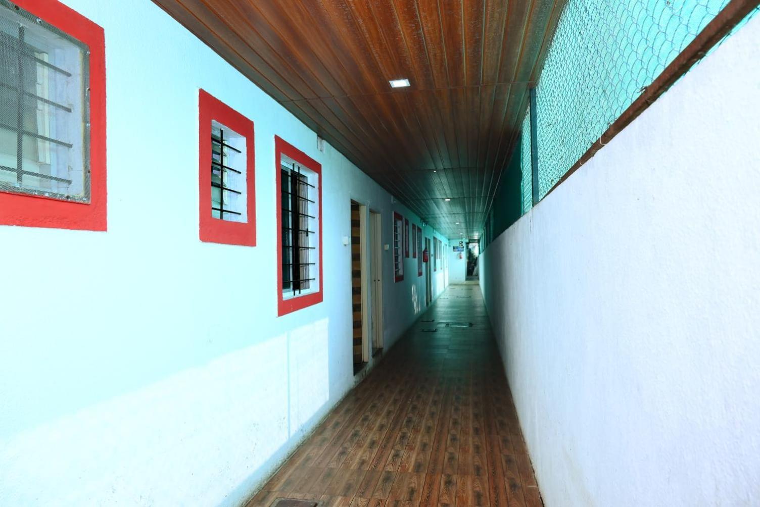 P P Lodging Mangvadi ภายนอก รูปภาพ