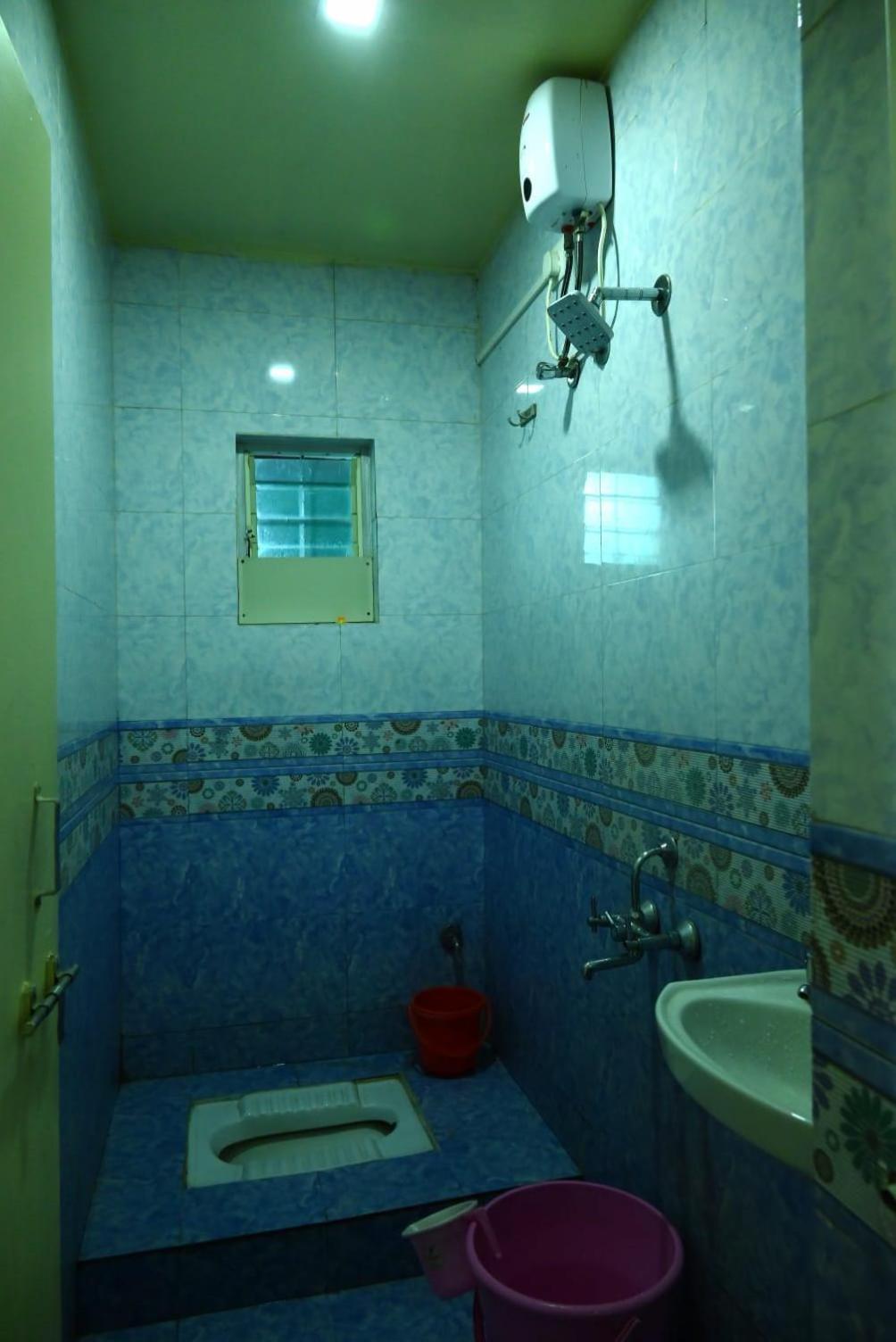 P P Lodging Mangvadi ภายนอก รูปภาพ