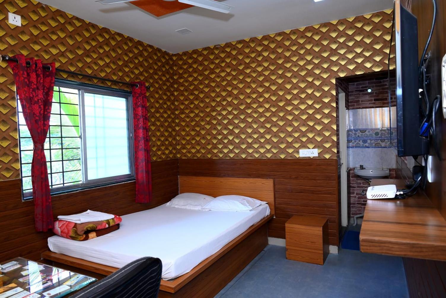 P P Lodging Mangvadi ภายนอก รูปภาพ